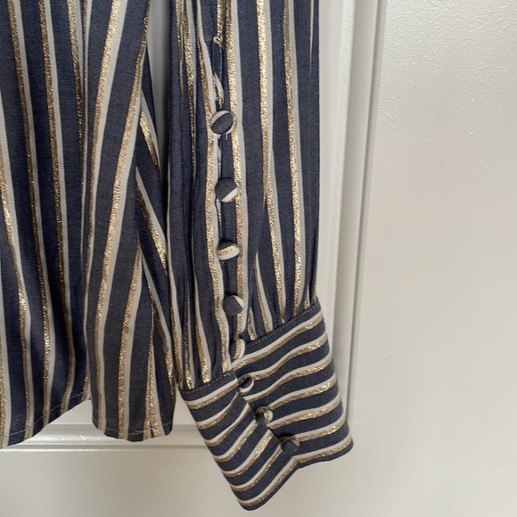 Express long sleeve top - Picture 3 of 3